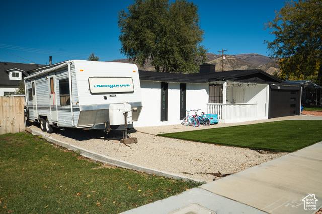 Bountiful, Utah, 84010, United States, 4 Bedrooms Bedrooms, ,3 BathroomsBathrooms,Residential,For Sale,1978564