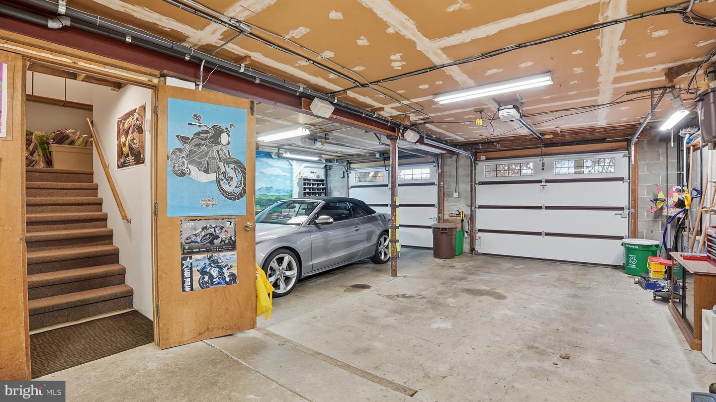 Allentown, Pennsylvania, 18103, United States, 3 Bedrooms Bedrooms, ,2 BathroomsBathrooms,Residential,For Sale,1993254