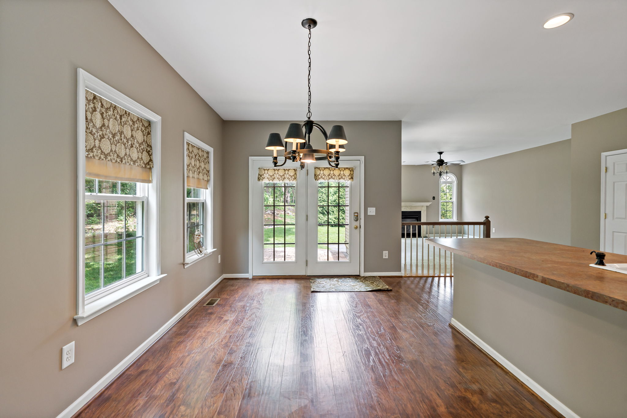 Martinsburg, West Virginia, 25403, United States, 4 Bedrooms Bedrooms, ,Residential,For Sale,1873550