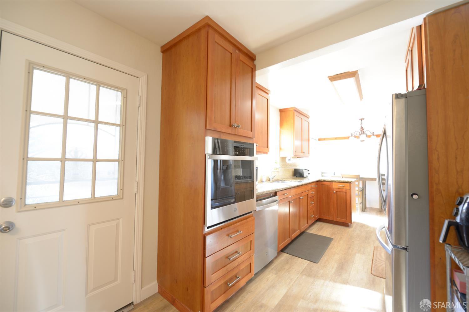 Hayward, California, 94544, United States, 3 Bedrooms Bedrooms, ,2 BathroomsBathrooms,Residential,For Sale,2002004