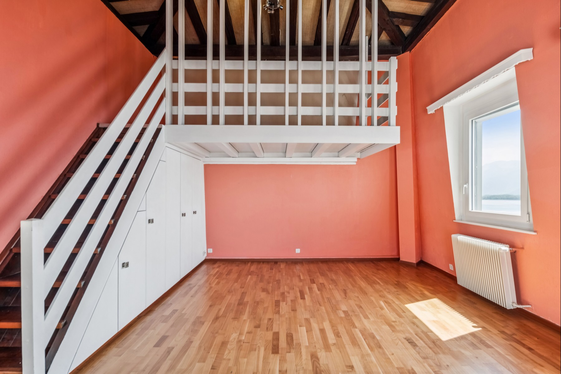 A charming penthouse with an exceptional panoramic view - 物件實景
