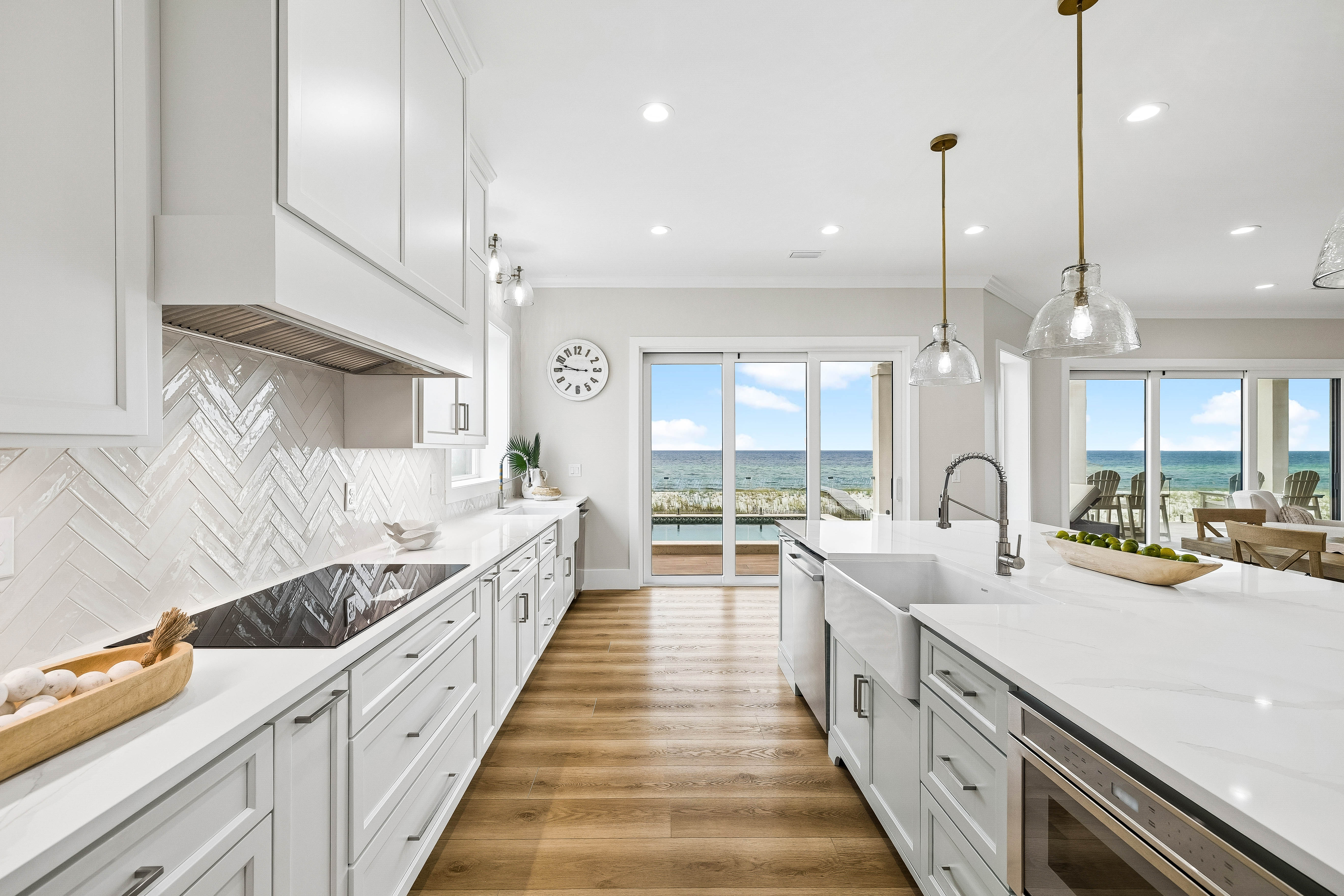  A New Benchmark for Luxury on Navarre Beach - 物件實景