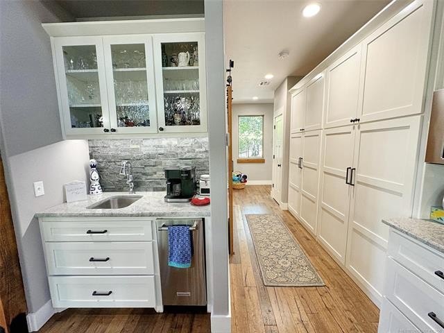 Park Hill, Oklahoma, 74451, United States, 4 Bedrooms Bedrooms, ,3 BathroomsBathrooms,Residential,For Sale,1978884