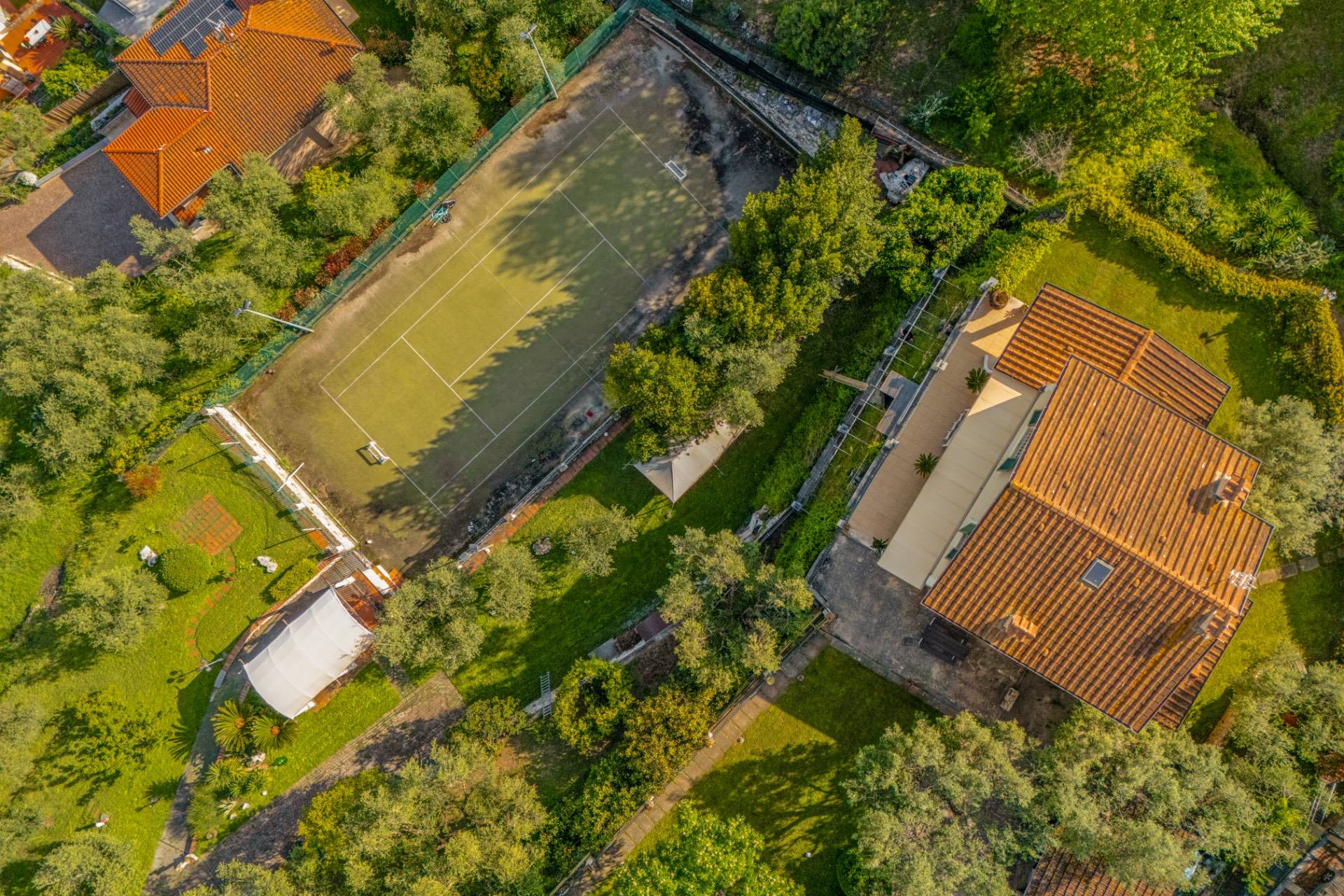 Pietrasanta, Lucca, 55045, IT, 3 Bedrooms Bedrooms, ,3 BathroomsBathrooms,Residential,For Sale,1903530