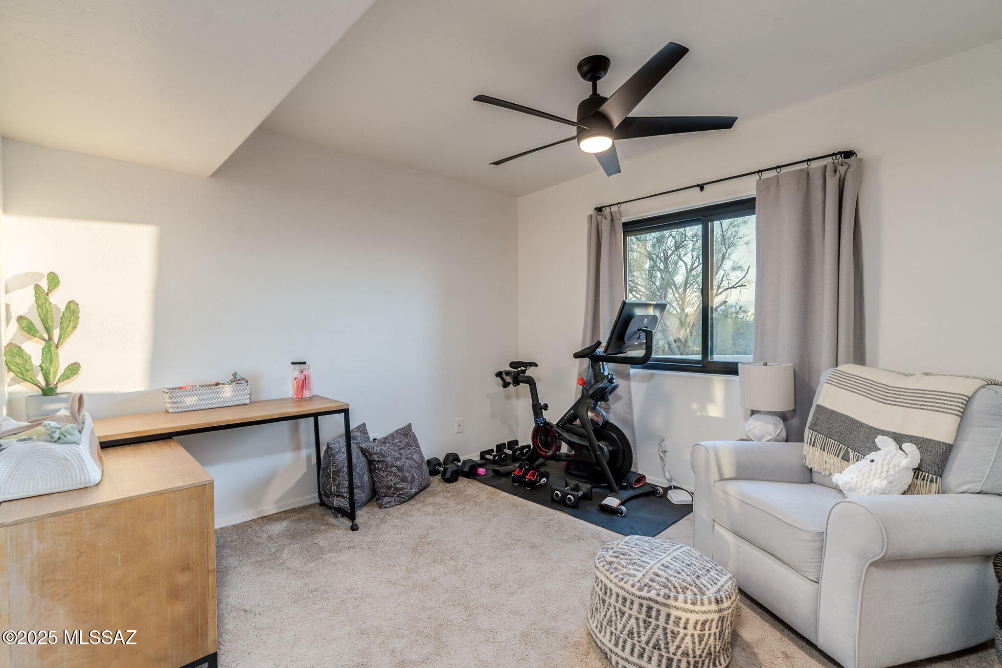 Tucson, Arizona, 85747, United States, 3 Bedrooms Bedrooms, ,3 BathroomsBathrooms,Residential,For Sale,1901020