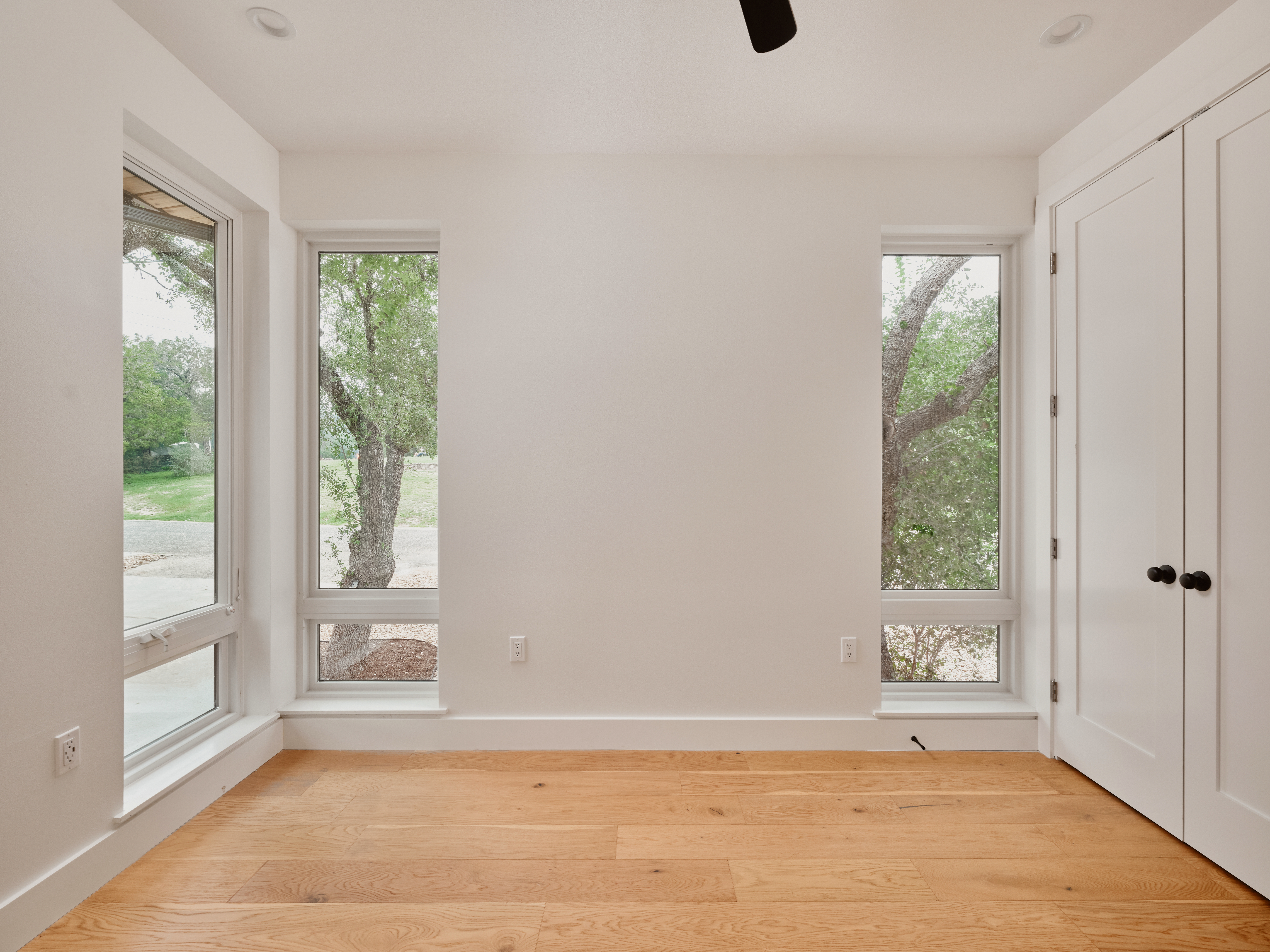  Architectural Elegance Meets Lakeside Living  25623 Singleton Dr, Marble Falls - 物件實景
