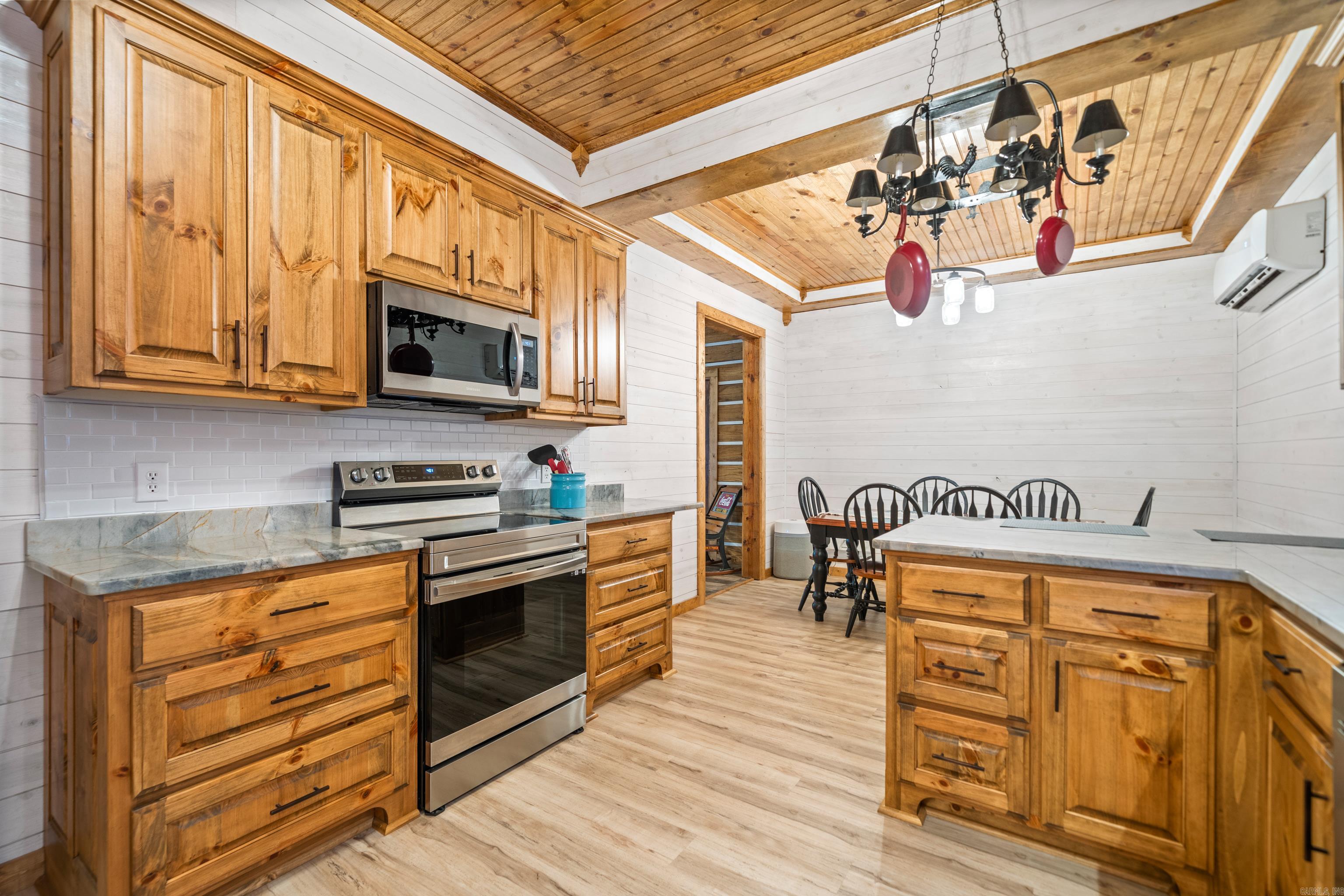 Sims, Arkansas, 71969, United States, 4 Bedrooms Bedrooms, ,3 BathroomsBathrooms,Residential,For Sale,1974713