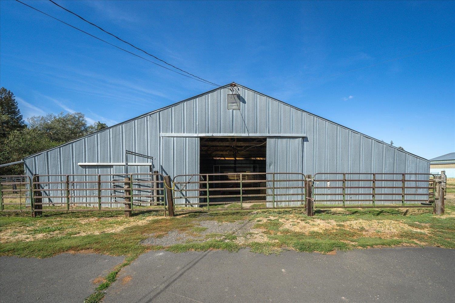 Rosalia, Washington, 99170, United States, 3 Bedrooms Bedrooms, ,2 BathroomsBathrooms,Residential,For Sale,1943009