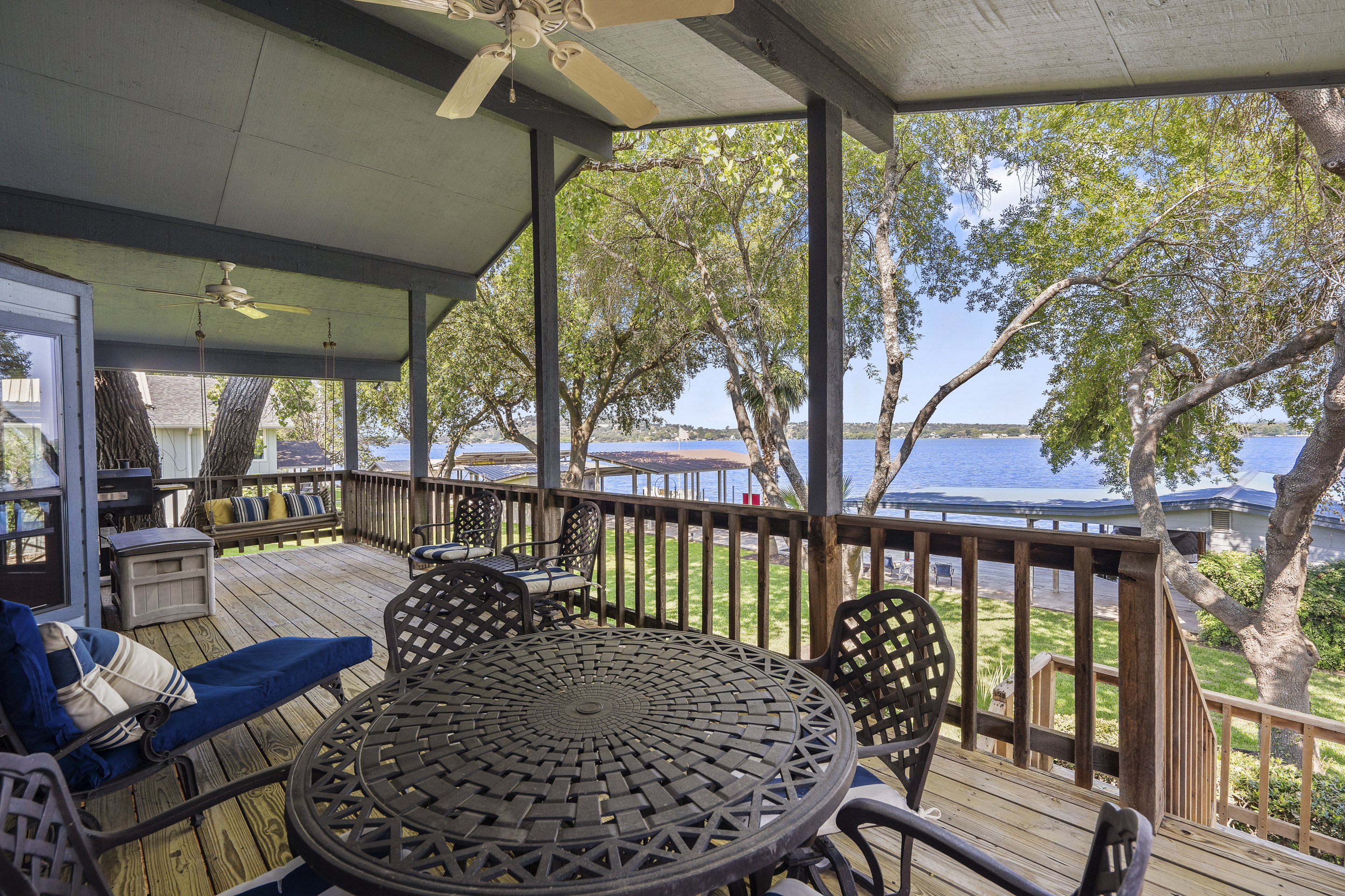  132 Web Isle // on Lake LBJ // Granite Shoals - 物件實景