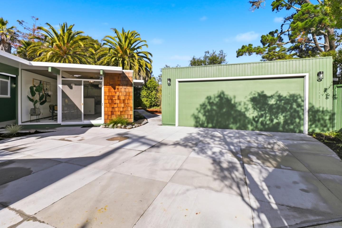 San Mateo, California, 94402, United States, 3 Bedrooms Bedrooms, ,2 BathroomsBathrooms,Residential,For Sale,1989577