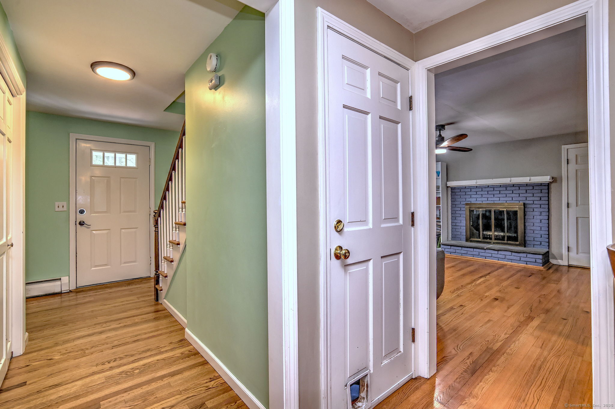 Guilford, Connecticut, 06437, United States, 4 Bedrooms Bedrooms, ,3 BathroomsBathrooms,Residential,For Sale,1955104