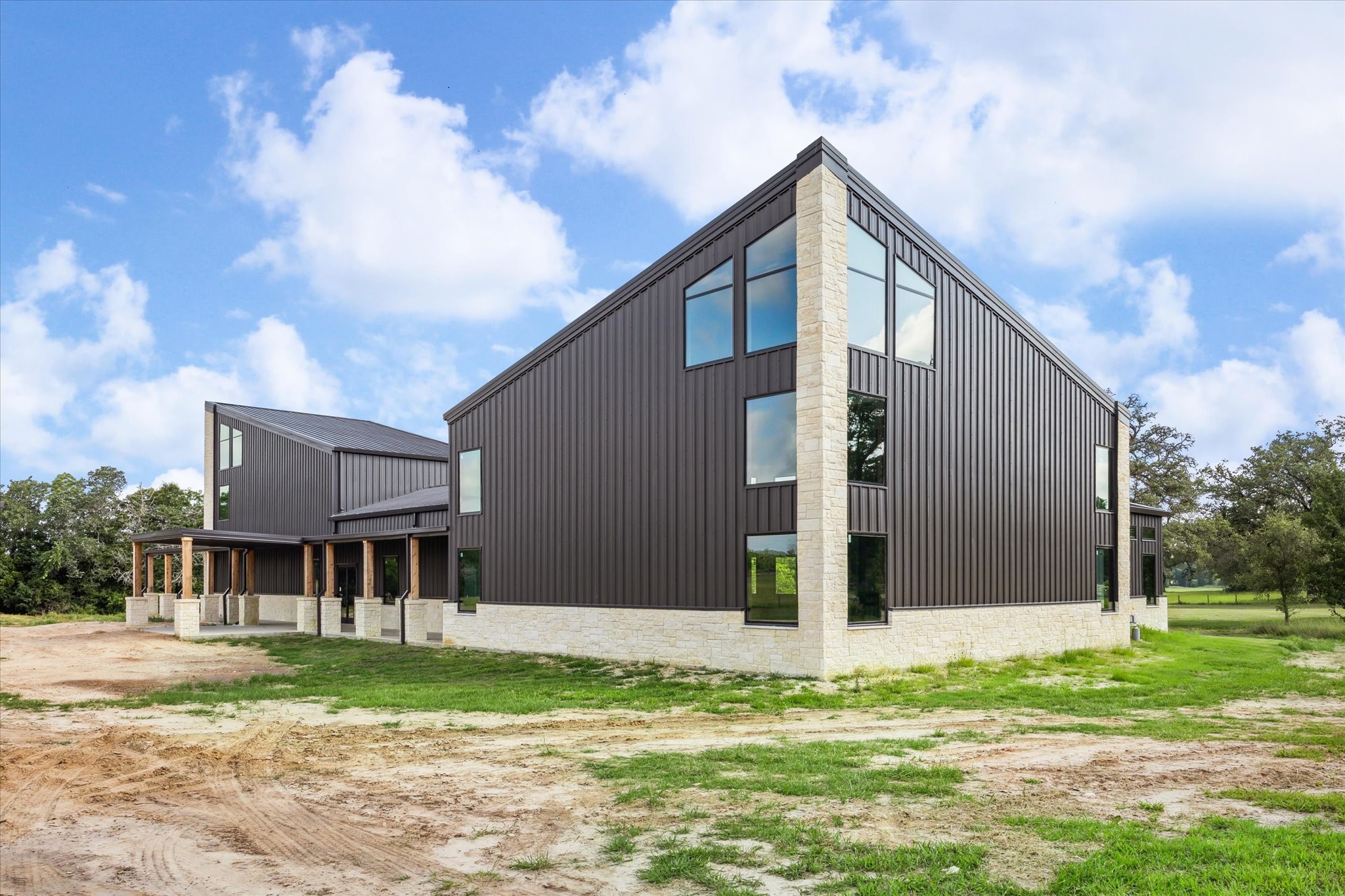  1286 S State Hwy 237 - 物件實景