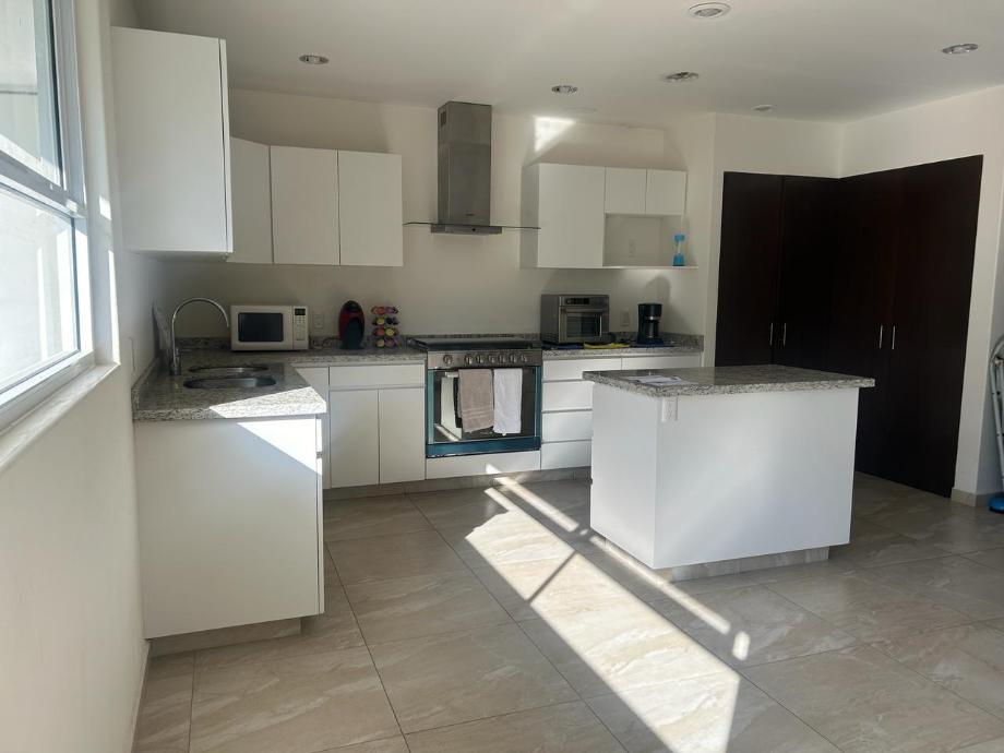 Naucalpan de Juárez, Estado de méxico, 53120, Mexico, 3 Bedrooms Bedrooms, ,4 BathroomsBathrooms,Residential,For Sale,1721182