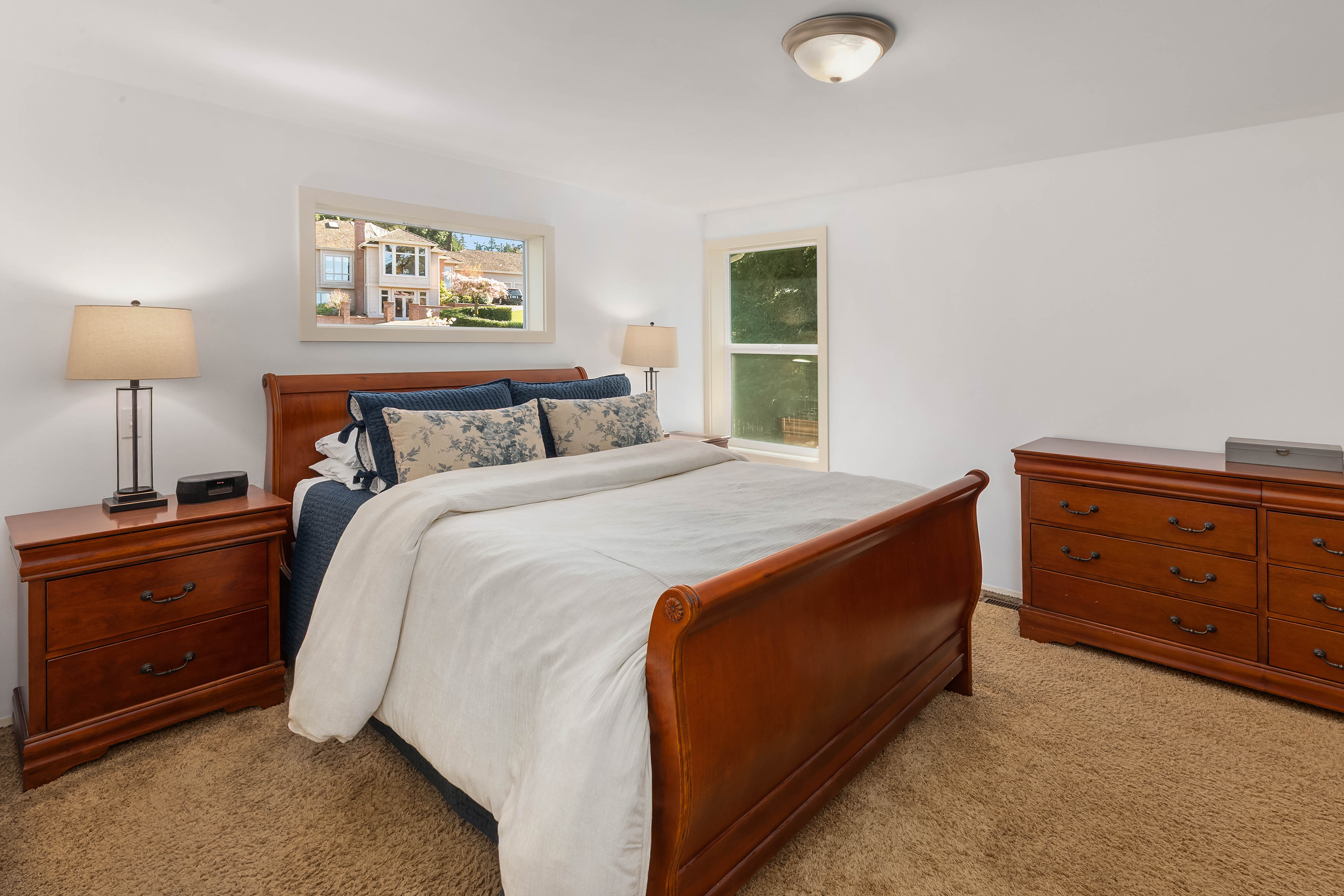  9630 NE 35th Place, Clyde Hill, WA 98004 - 物件實景