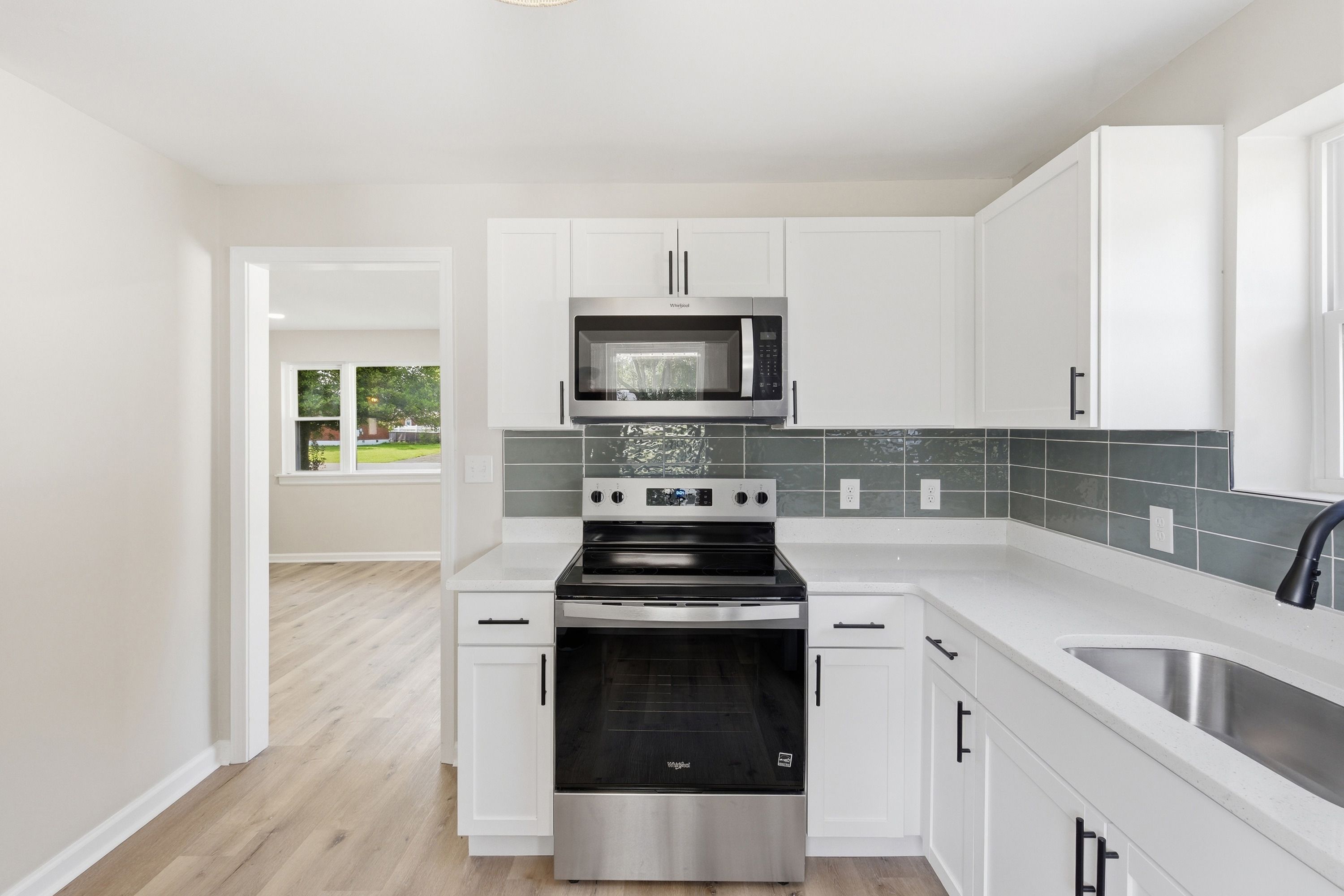  2209 Peaslee Road, Louisville, KY 40216 - 物件實景