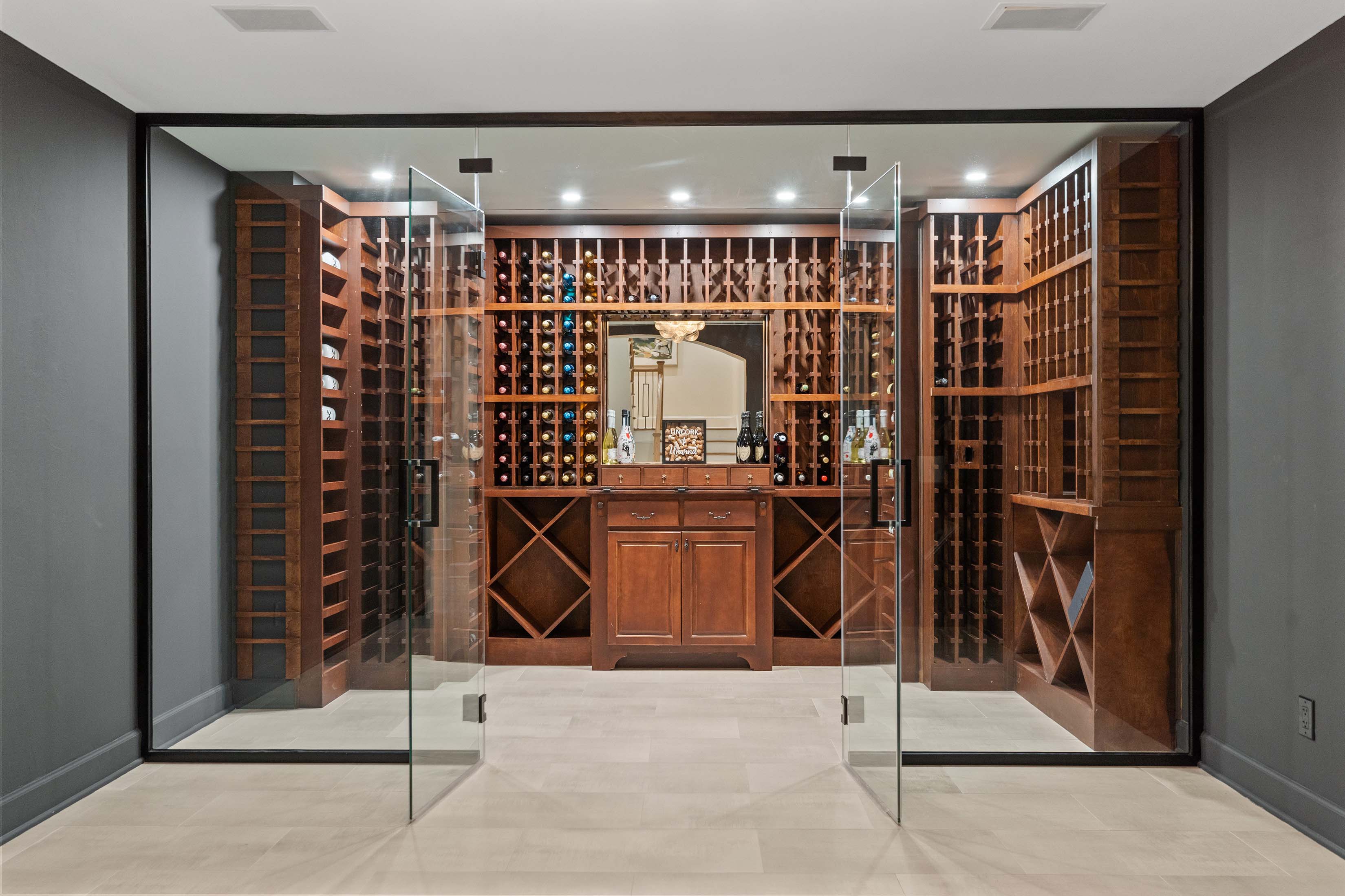  Resort-Style Living Overlooking the 13th Green and Lake - 物件實景