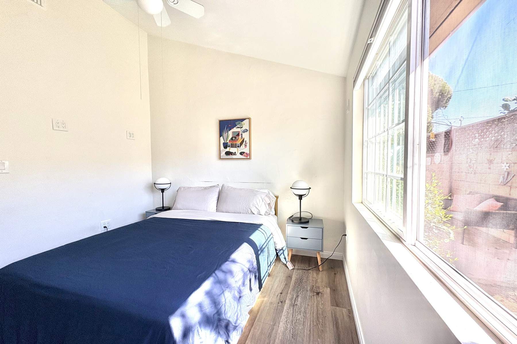  6041 Cleon Avenue - 物件實景