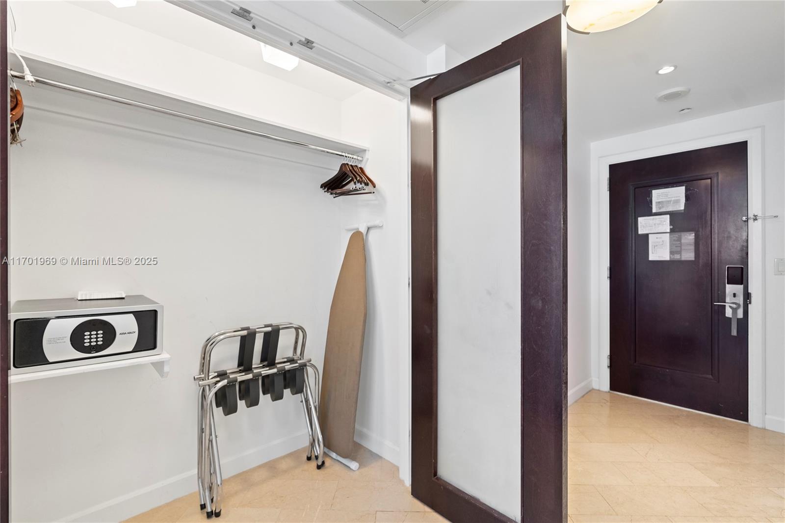 4391 Collins Ave Unit 719, Miami Beach, Florida, 33140, United States, ,1 BathroomBathrooms,Residential,For Sale,4391 Collins Ave Unit 719,1668530