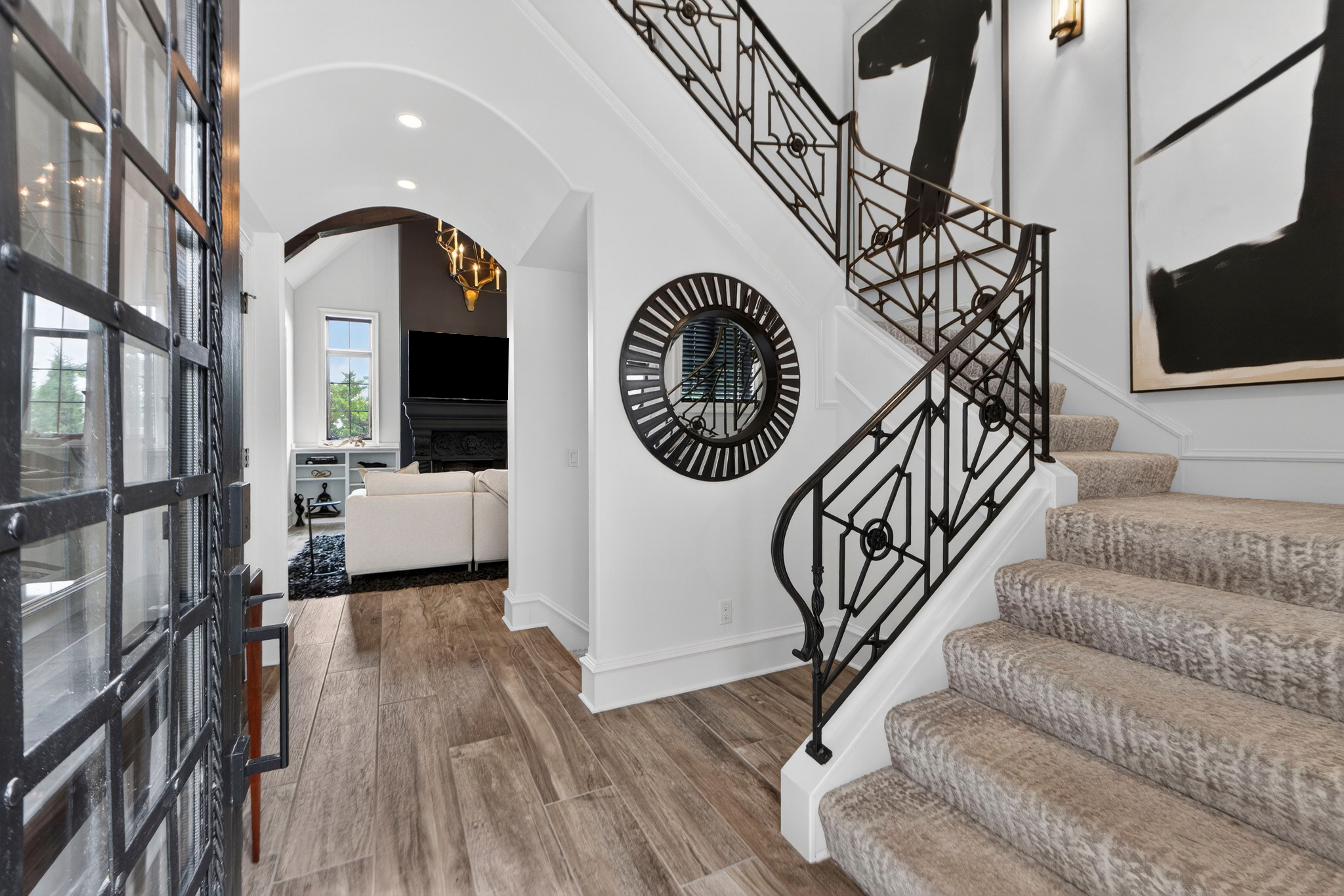 Jarboe St, Kansas City, MO 64112 #1