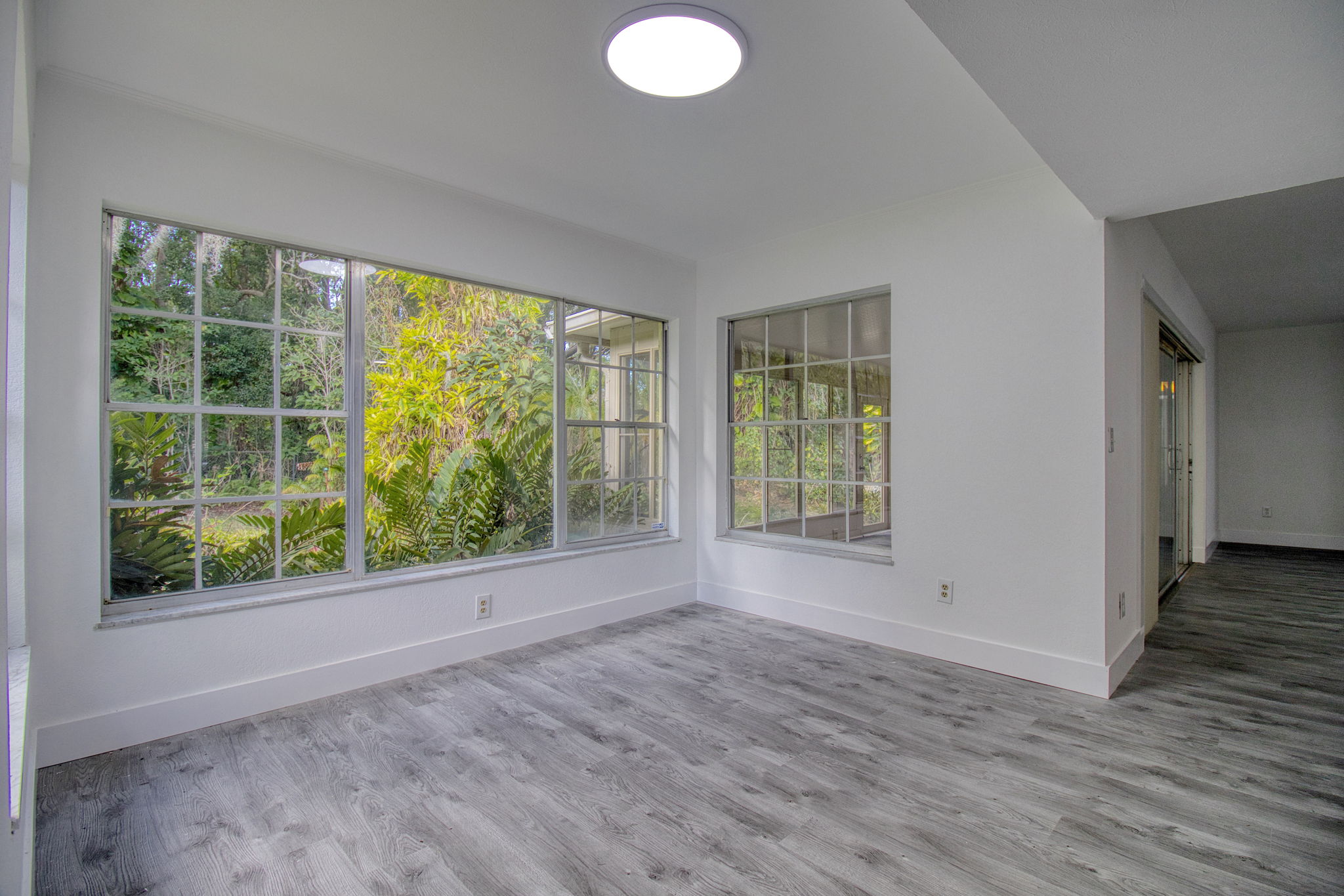 Tampa, Florida, 33613, United States, 4 Bedrooms Bedrooms, ,1 BathroomBathrooms,Residential,For Sale,2006363