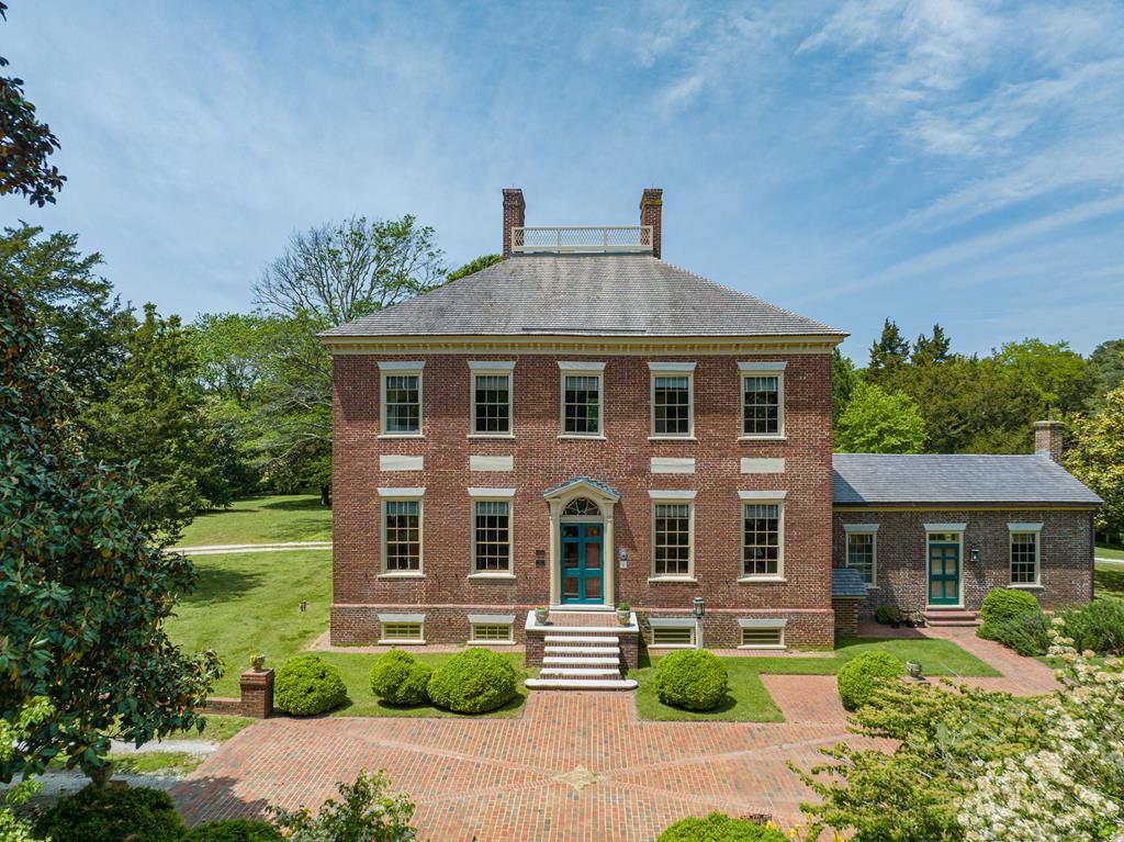 Hallwood, Virginia, 23359, United States, 3 Bedrooms Bedrooms, ,4 BathroomsBathrooms,Residential,For Sale,1827701