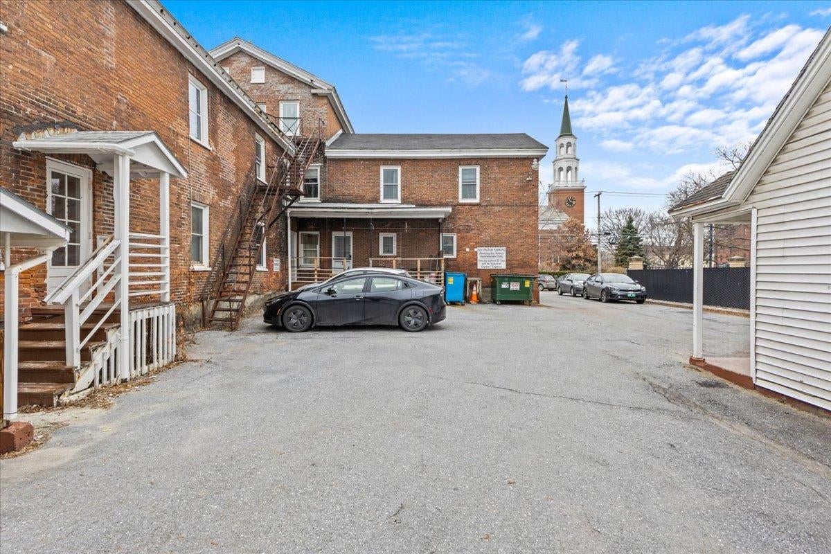 Burlington, Vermont, 05401, United States, 15 Bedrooms Bedrooms, ,3 BathroomsBathrooms,Residential,For Sale,1898966