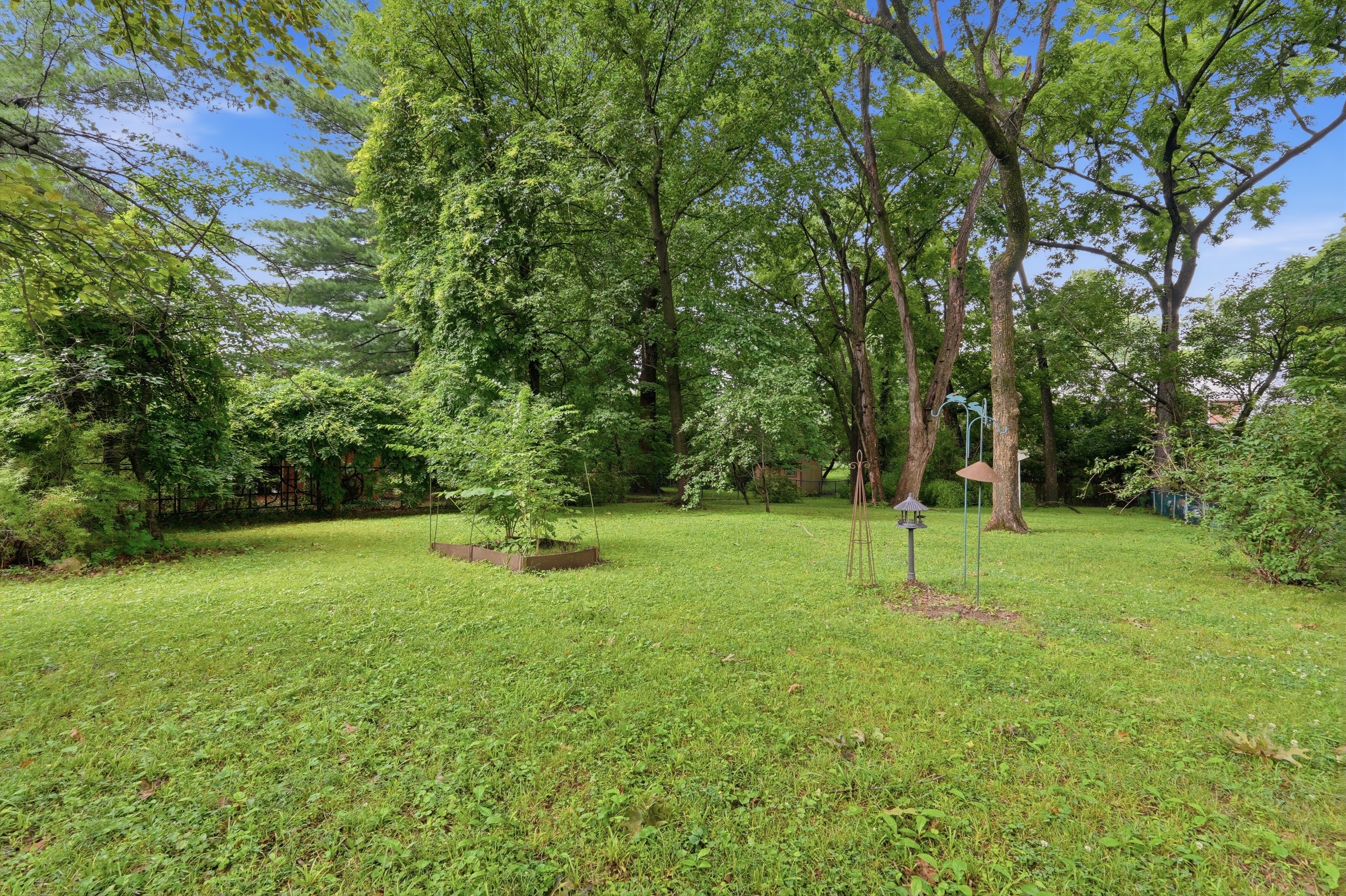  2037 Tyler Lane, Louisville, KY 40205 - 物件實景