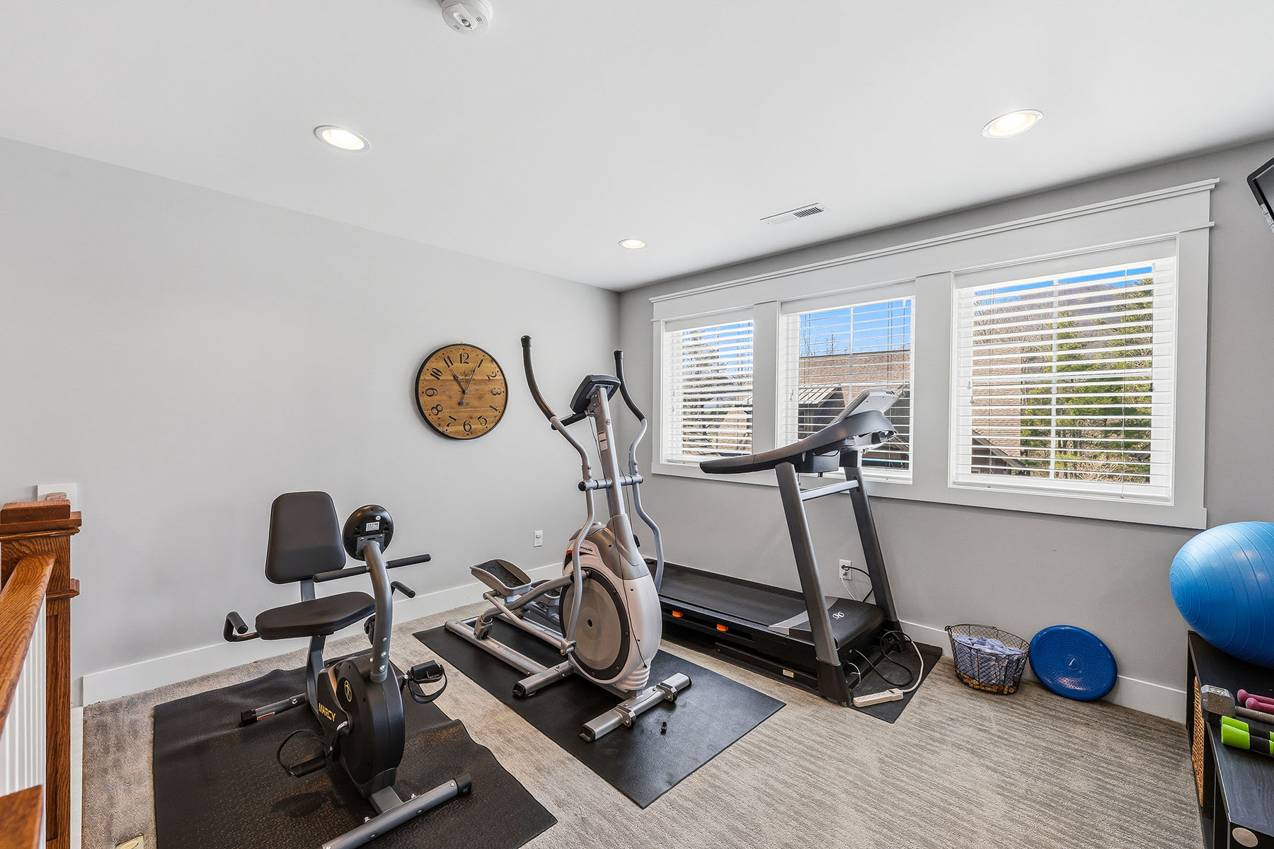  FAIRVIEW - 物件實景