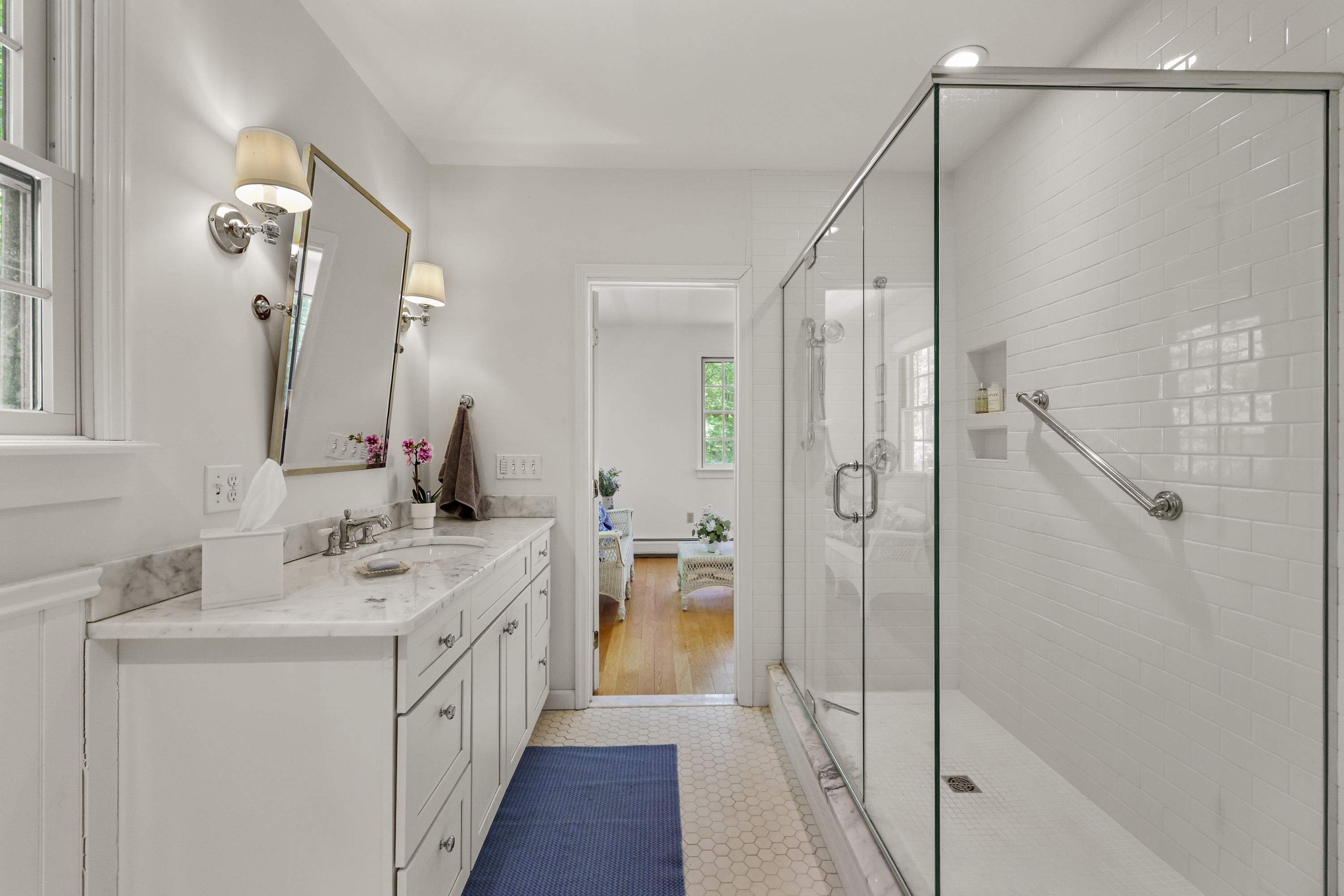  MODERN COMFORT MEETS TIMELESS NEW ENGLAND FARMHOUSE CHARM - 物件實景