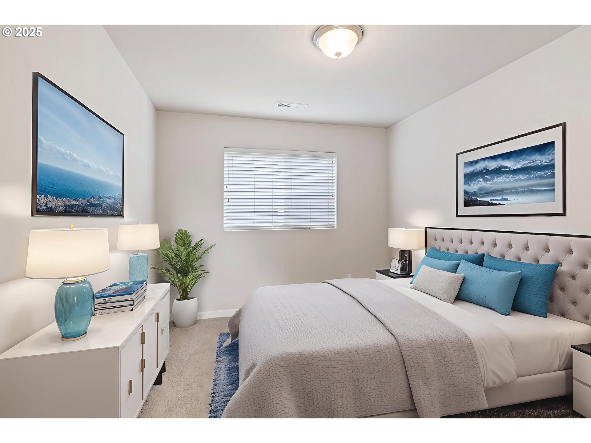 Ridgefield, Washington, 98642, United States, 4 Bedrooms Bedrooms, ,2 BathroomsBathrooms,Residential,For Sale,1970691