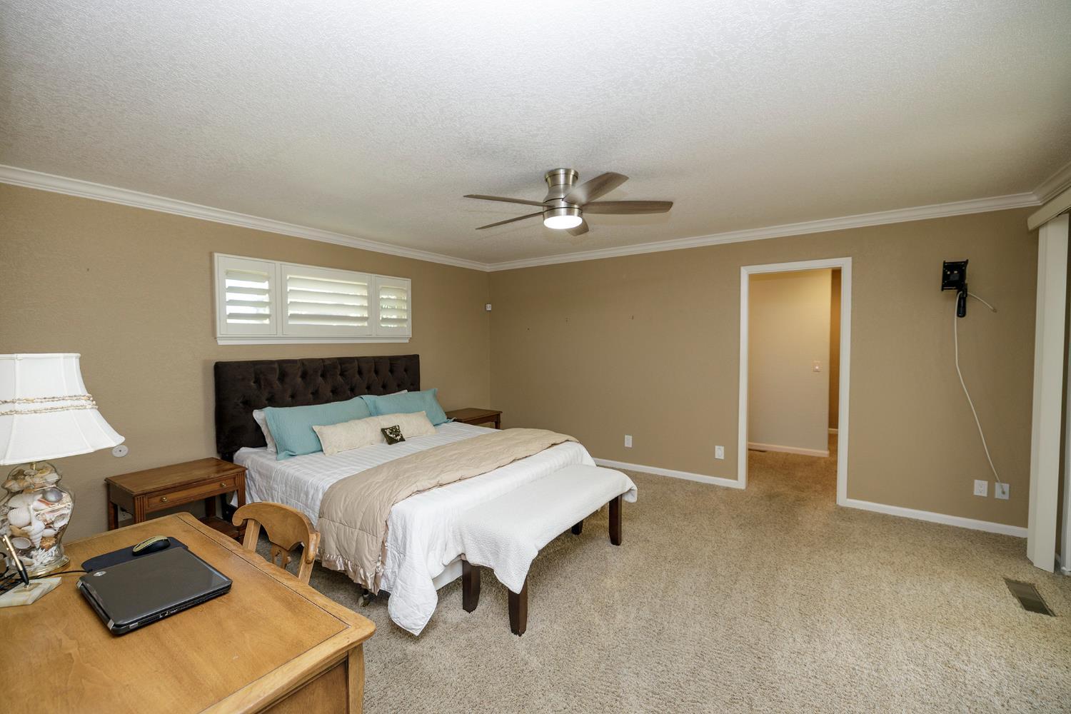 Turlock, California, 95380, United States, 3 Bedrooms Bedrooms, ,2 BathroomsBathrooms,Residential,For Sale,1942589