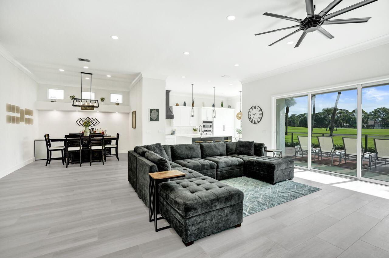 West Palm Beach, Florida, 33412, United States, 3 Bedrooms Bedrooms, ,3 BathroomsBathrooms,Residential,For Sale,1950844