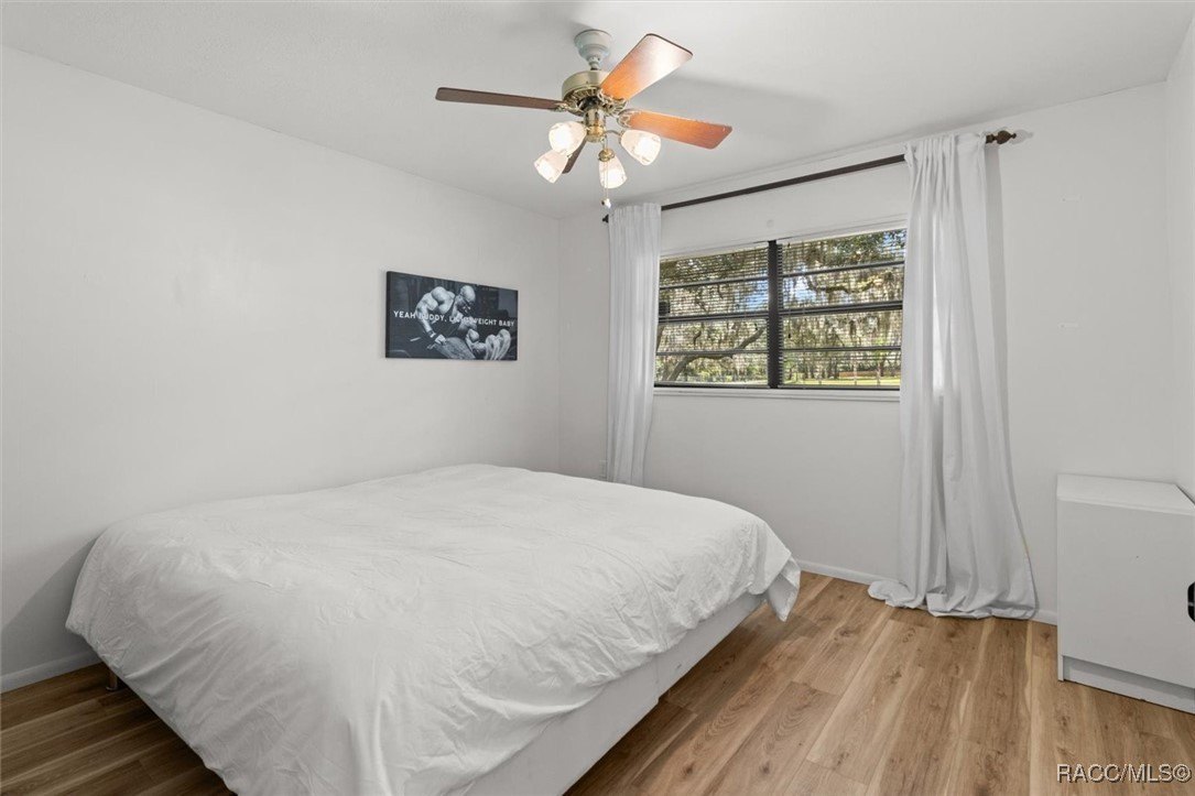 Hernando, Florida, 34442, United States, 5 Bedrooms Bedrooms, ,3 BathroomsBathrooms,Residential,For Sale,1869727