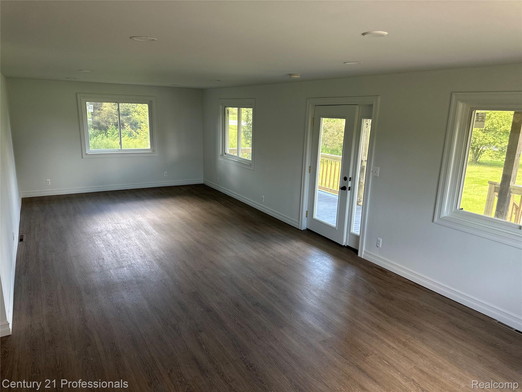 China, Michigan, 48054, United States, 4 Bedrooms Bedrooms, ,2 BathroomsBathrooms,Residential,For Sale,1974308