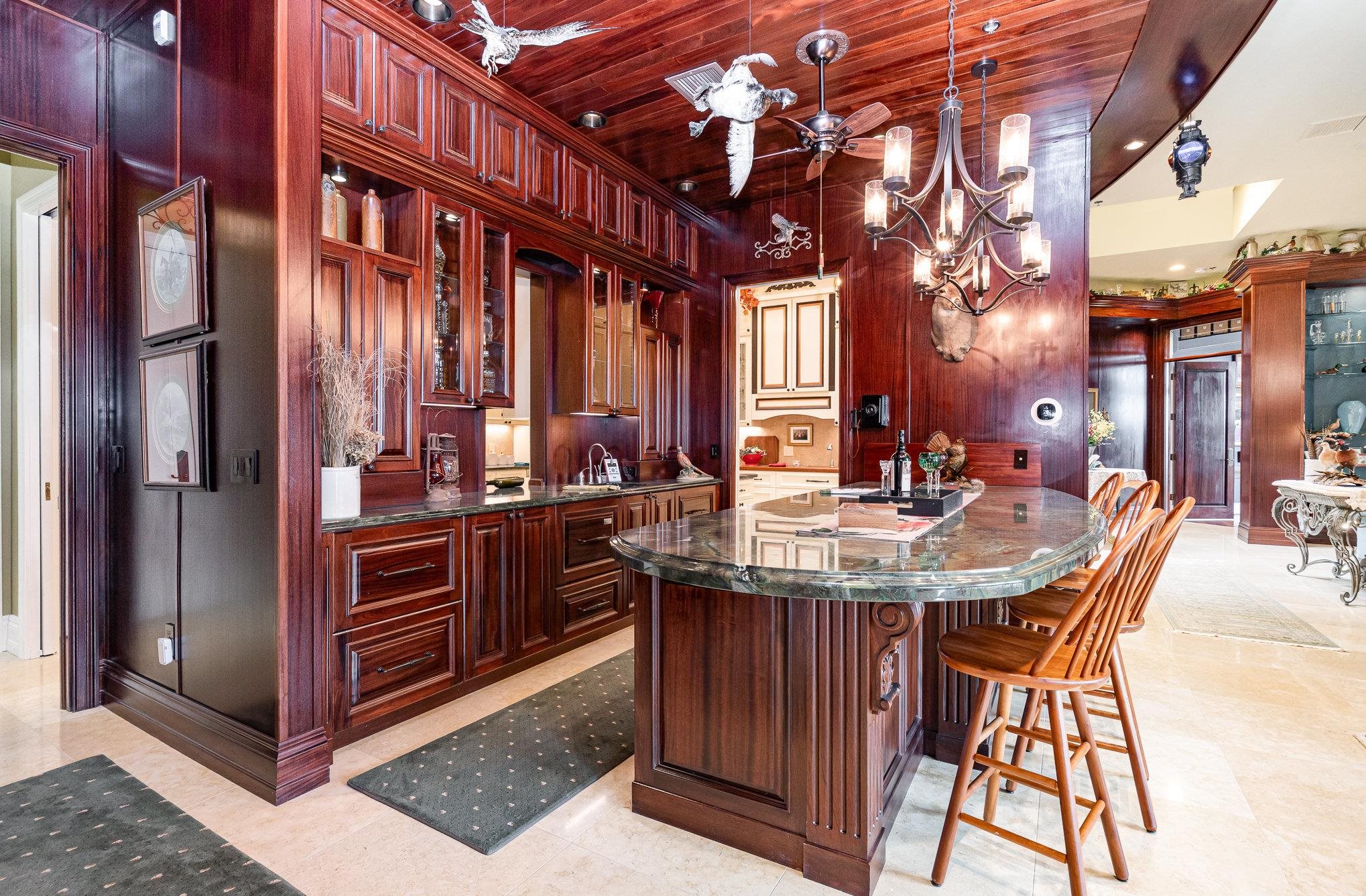 Bay City, Michigan, 48707, United States, 4 Bedrooms Bedrooms, ,5 BathroomsBathrooms,Residential,For Sale,2005481