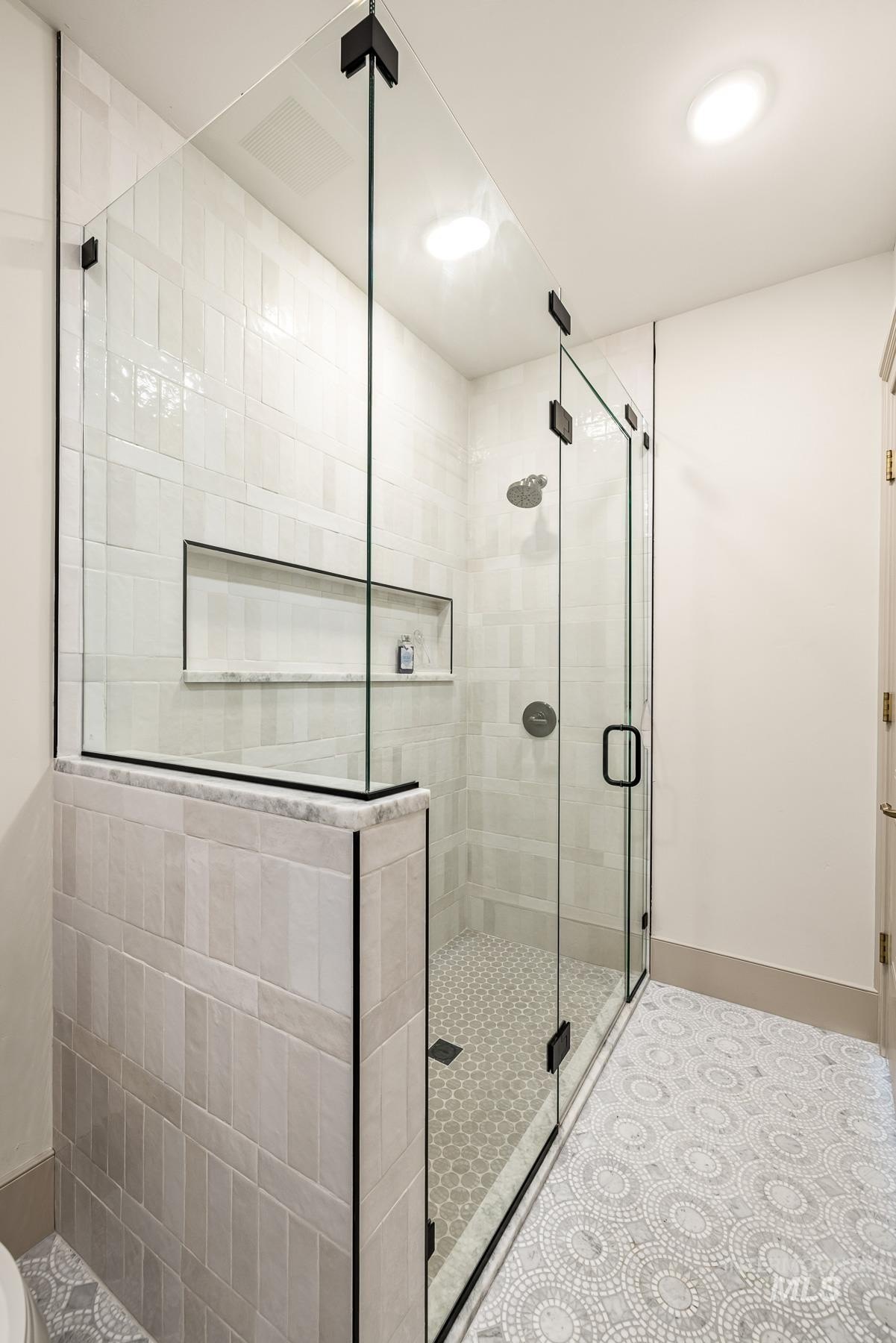 McCall, Idaho, 83638, United States, 5 Bedrooms Bedrooms, ,4 BathroomsBathrooms,Residential,For Sale,1989915