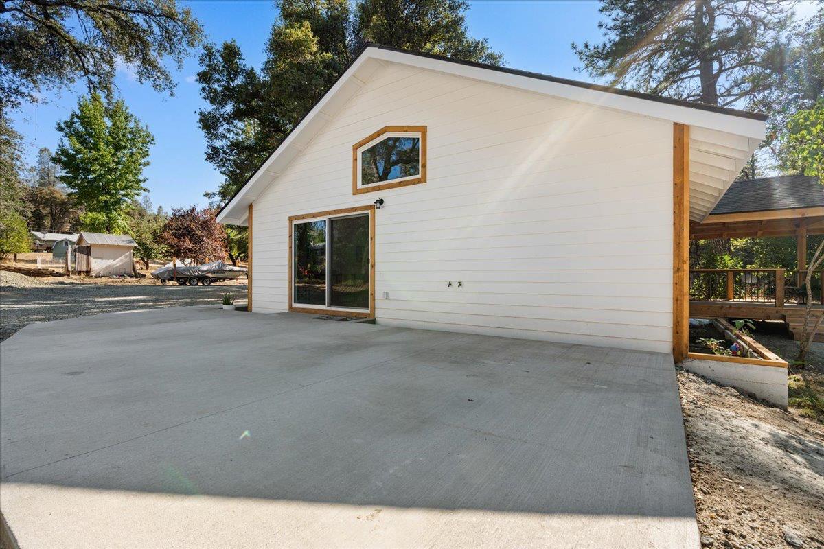 Nevada City, California, 95959, United States, 4 Bedrooms Bedrooms, ,2 BathroomsBathrooms,Residential,For Sale,1916710