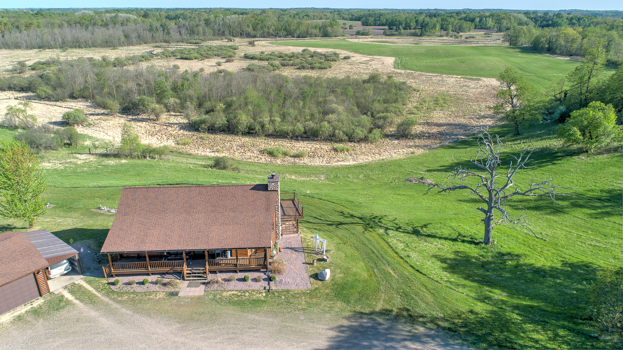 Braham, Minnesota, 55006, United States, 4 Bedrooms Bedrooms, ,2 BathroomsBathrooms,Residential,For Sale,1975992