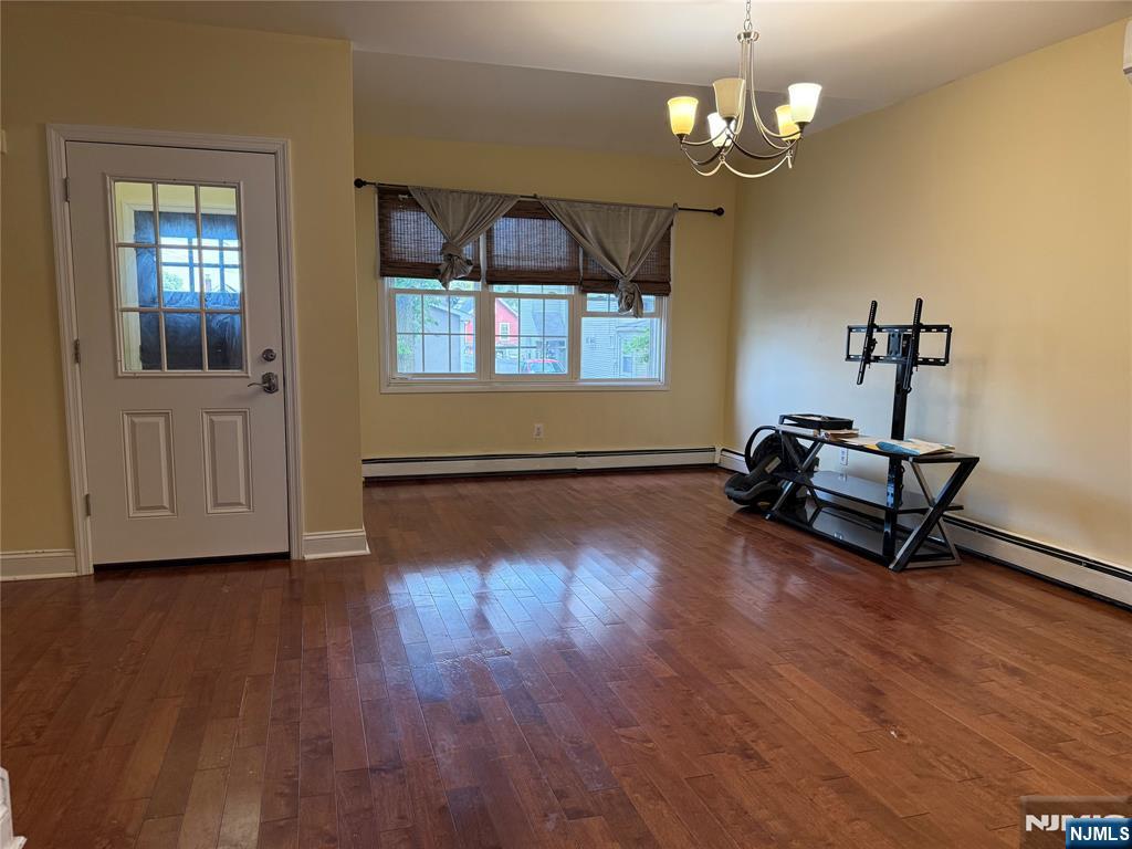 Kearny, New Jersey, 07032, United States, 3 Bedrooms Bedrooms, ,2 BathroomsBathrooms,Residential,For Sale,1927539