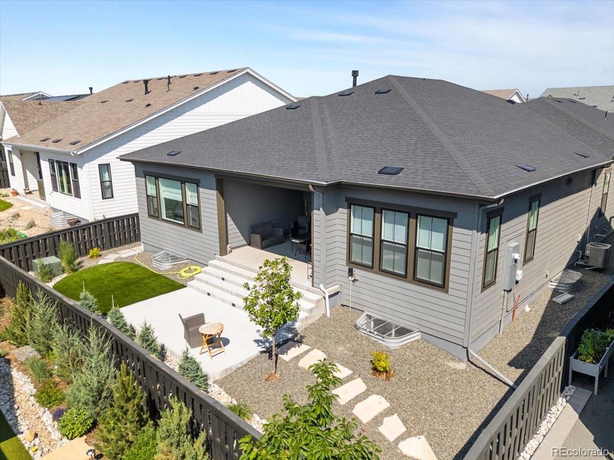 Littleton, Colorado, 80125, United States, 4 Bedrooms Bedrooms, ,4 BathroomsBathrooms,Residential,For Sale,1857685
