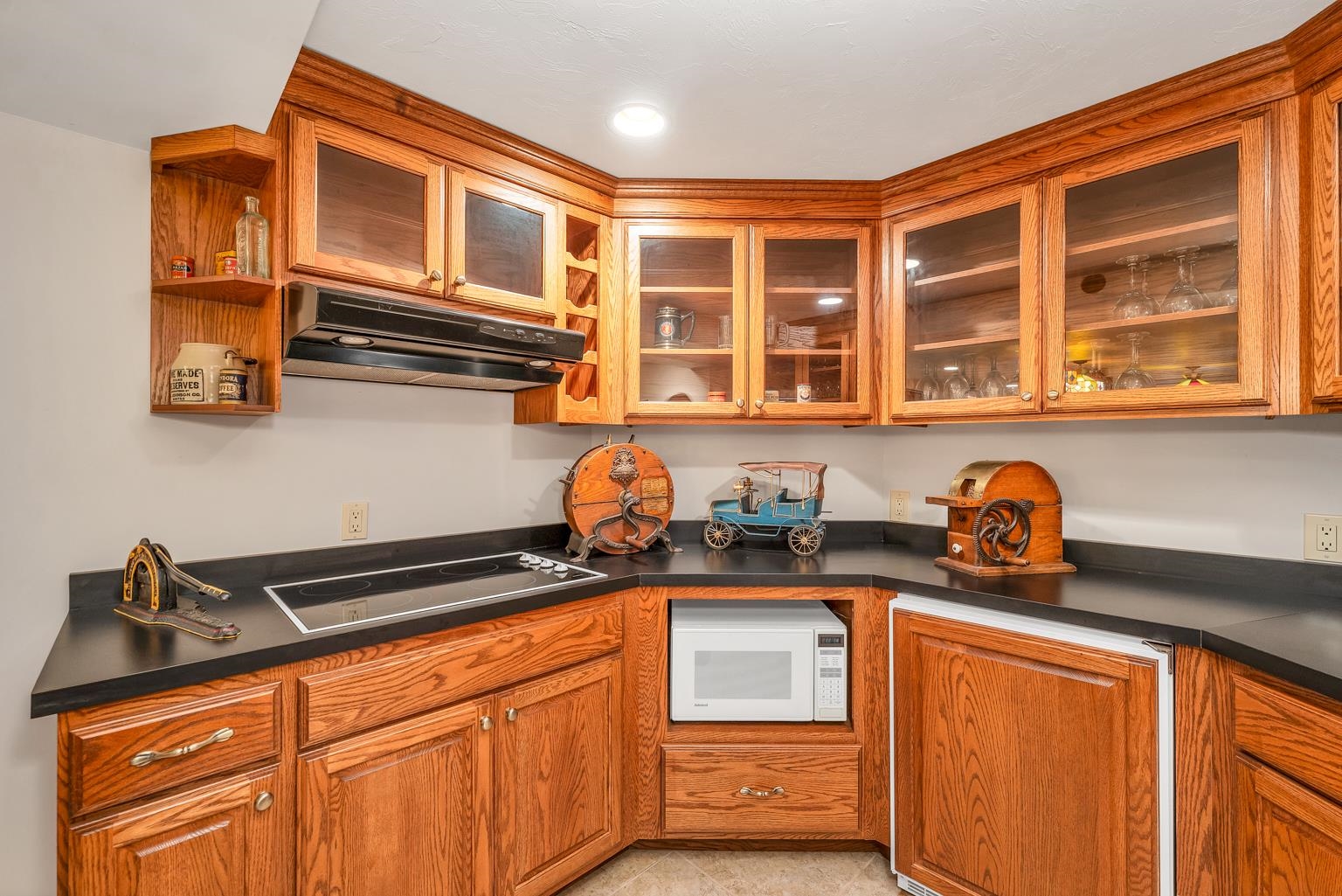 Gilford, New Hampshire, 03249, United States, 4 Bedrooms Bedrooms, ,4 BathroomsBathrooms,Residential,For Sale,1857235