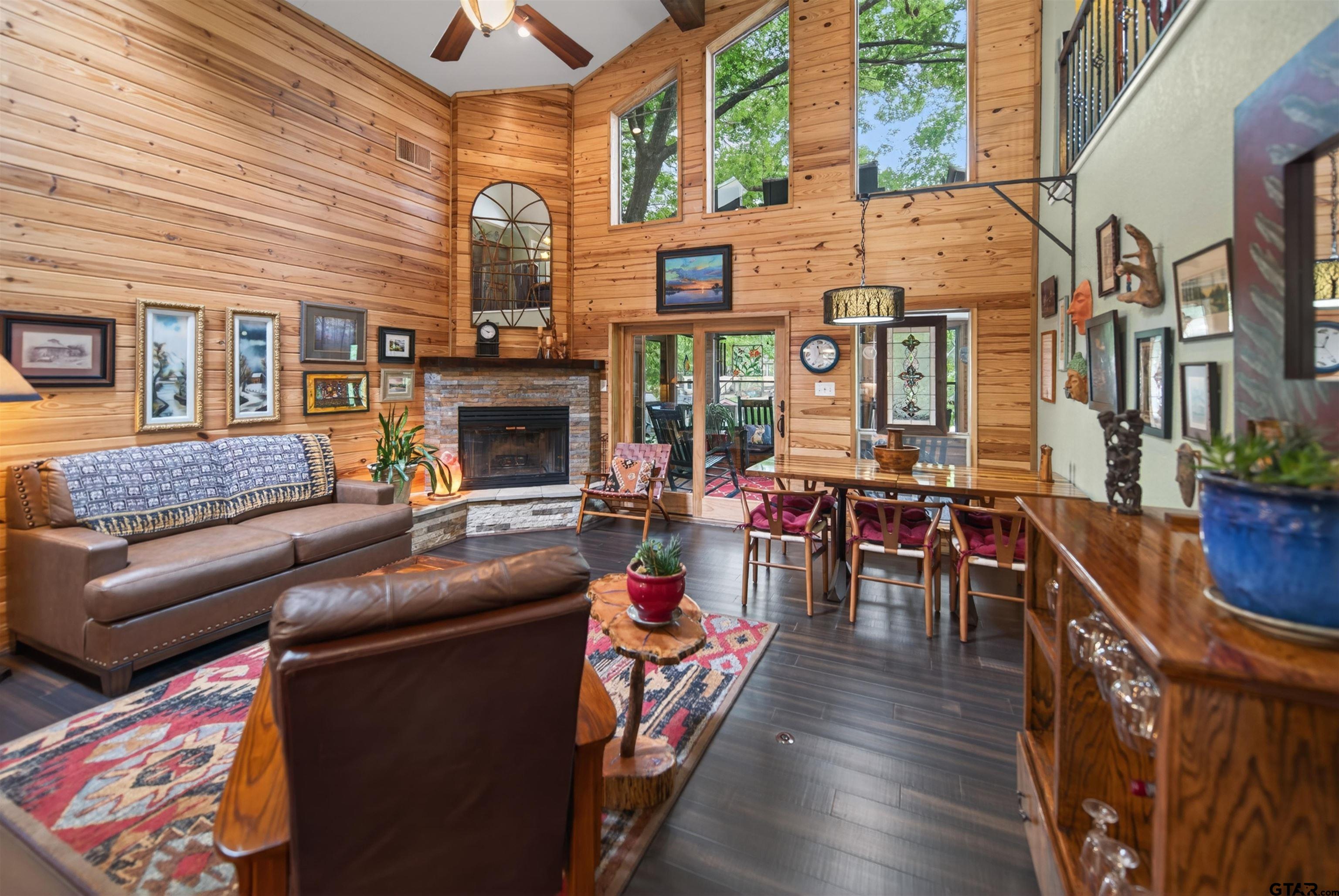 Scroggins, Texas, 75480, United States, 3 Bedrooms Bedrooms, ,2 BathroomsBathrooms,Residential,For Sale,2039986