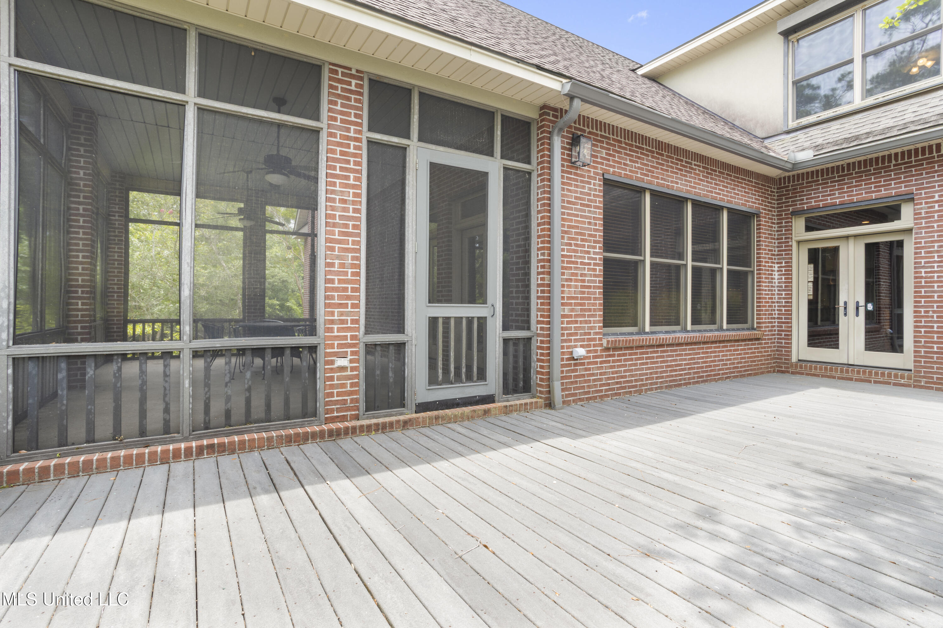 Pass Christian, Mississippi, 39571, United States, 4 Bedrooms Bedrooms, ,3 BathroomsBathrooms,Residential,For Sale,1903520