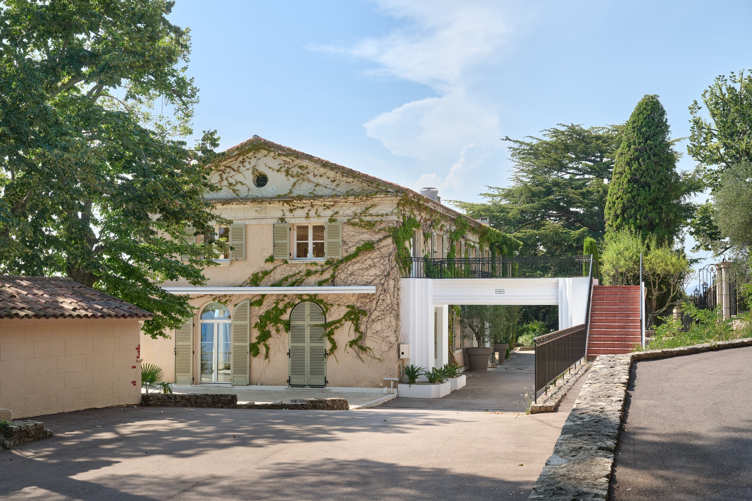  Luxury Estate with Breathtaking Views for Sale in Villefranche-sur-Mer - 物件實景