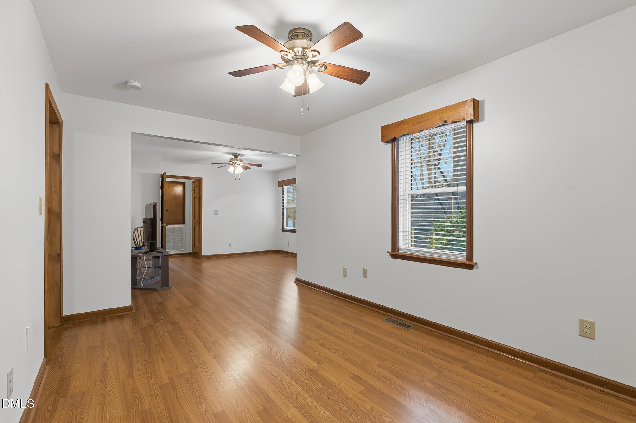 Louisburg, North Carolina, 27549, United States, 3 Bedrooms Bedrooms, ,3 BathroomsBathrooms,Residential,For Sale,2008797