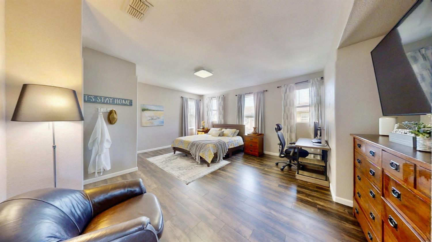 Sacramento, California, 95835, United States, 4 Bedrooms Bedrooms, ,3 BathroomsBathrooms,Residential,For Sale,1887993