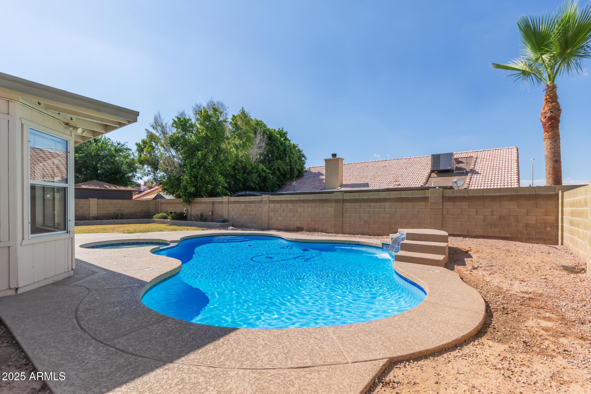 Peoria, Arizona, 85381, United States, 4 Bedrooms Bedrooms, ,3 BathroomsBathrooms,Residential,For Sale,1927845