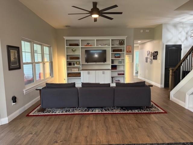 Richmond, Indiana, 47374, United States, 4 Bedrooms Bedrooms, ,3 BathroomsBathrooms,Residential,For Sale,1891484