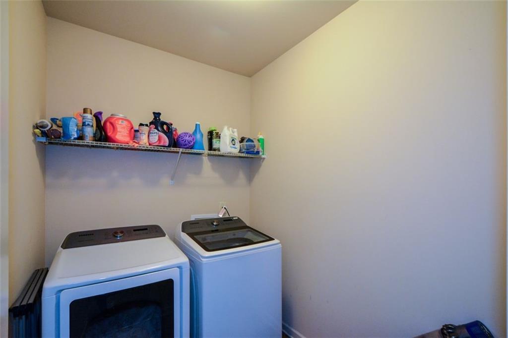 Buford, Georgia, 30519, United States, 4 Bedrooms Bedrooms, ,3 BathroomsBathrooms,Residential,For Sale,1919921