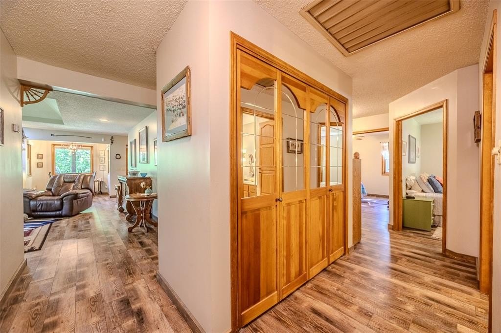 Urbana, Missouri, 65767, United States, 5 Bedrooms Bedrooms, ,4 BathroomsBathrooms,Residential,For Sale,1851017